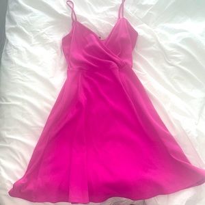 cute v-neck dress with flowy skirt